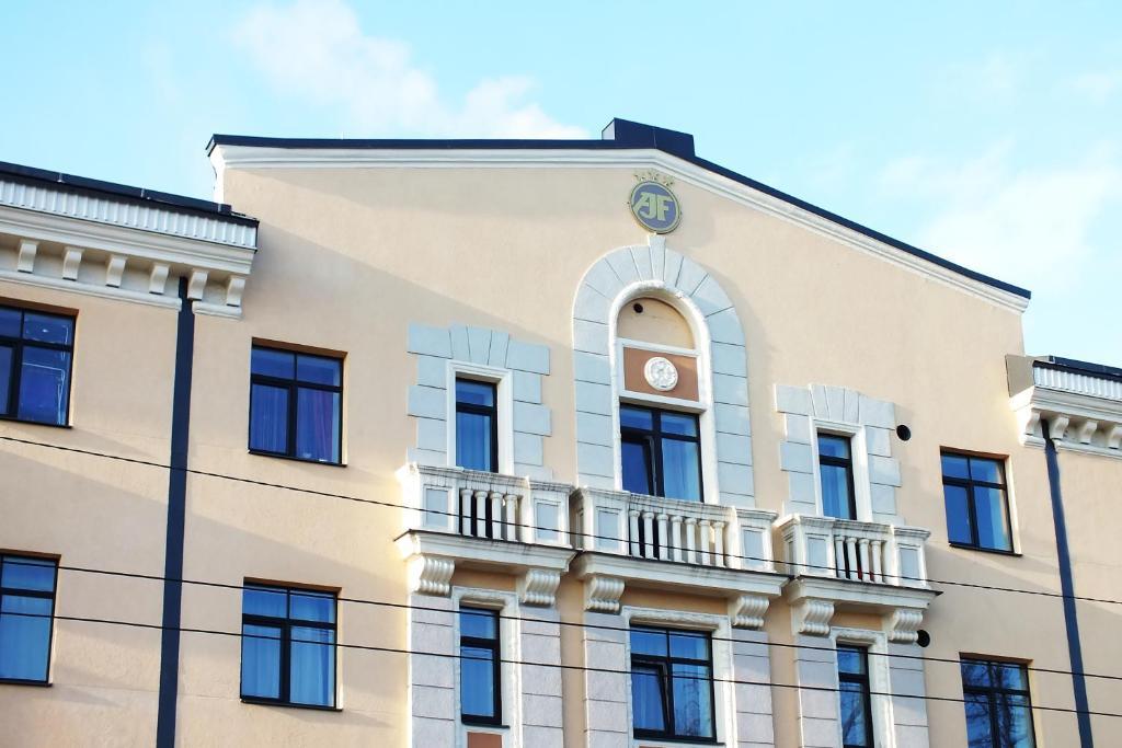 Apalenis Hotel Rīga Exterior foto